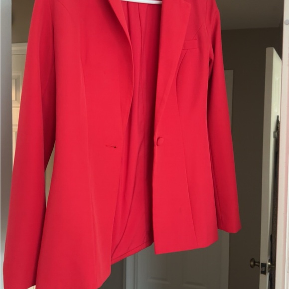 COPY - SOLD OUT Babyboo fashion red set including: jacket/blaxer, shorts, and b… - Picture 6 of 6